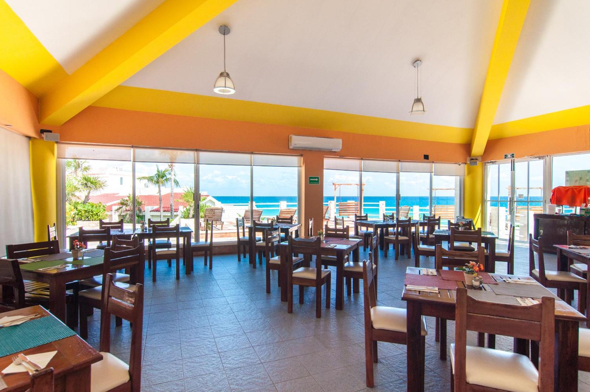 Solymar Condo Beach Resort By Casago カンクン エクステリア 写真