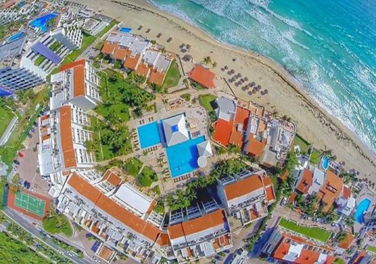 Solymar Condo Beach Resort By Casago カンクン エクステリア 写真