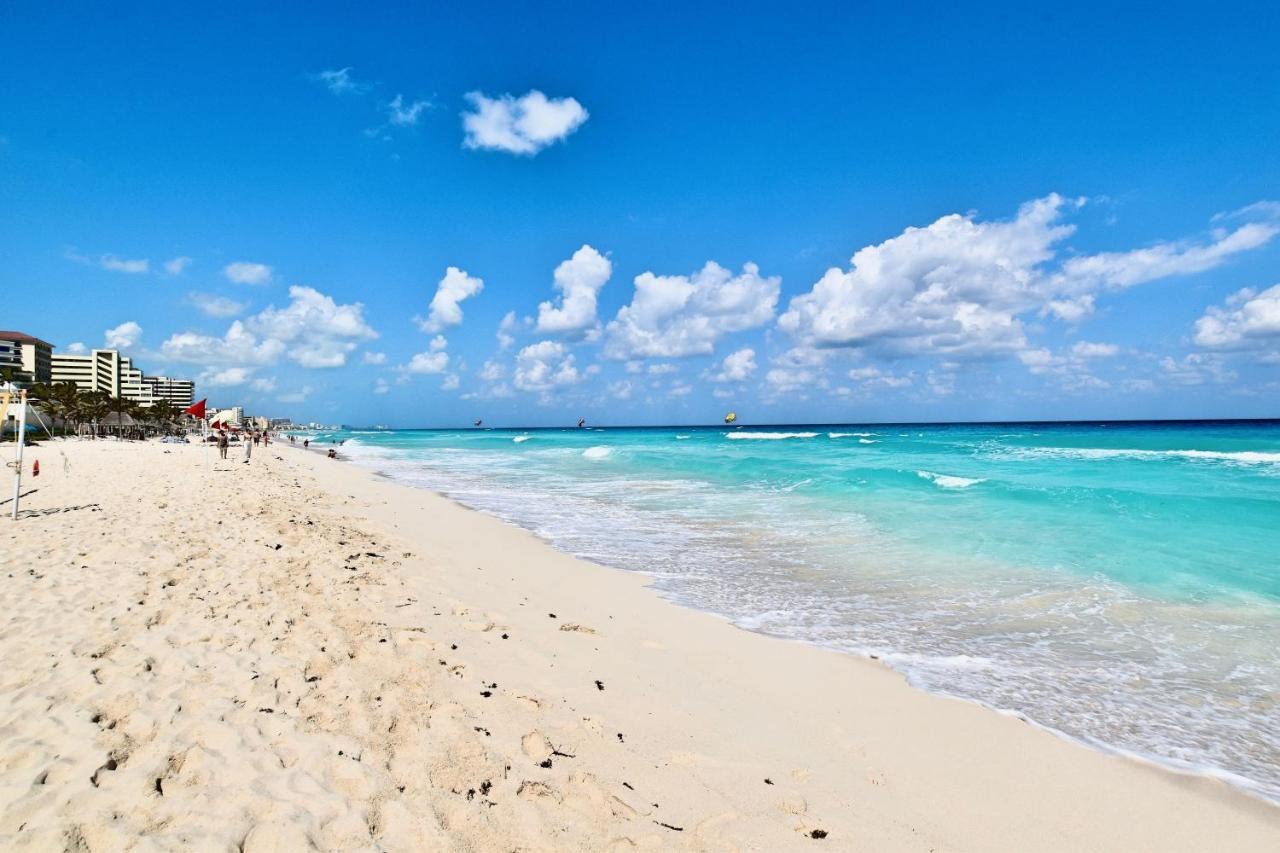 Solymar Condo Beach Resort By Casago カンクン エクステリア 写真
